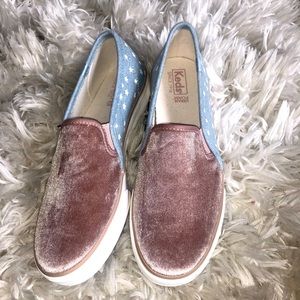 New Women Double Decker Velvet/ Denim Size 8.5